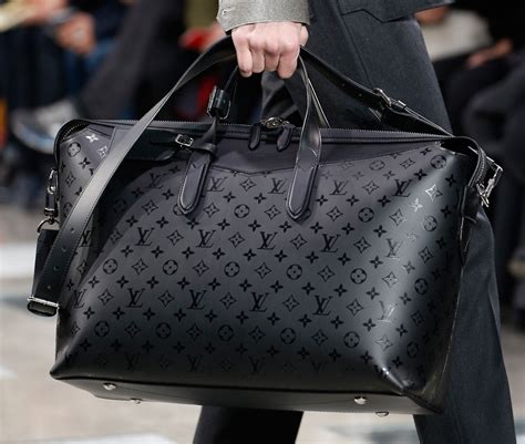 bag for louis vuitton for men